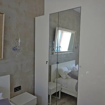 Apartamenty Centrum Z Wanna Dwuosobowa Piotrkow Trybunalski Exterior photo