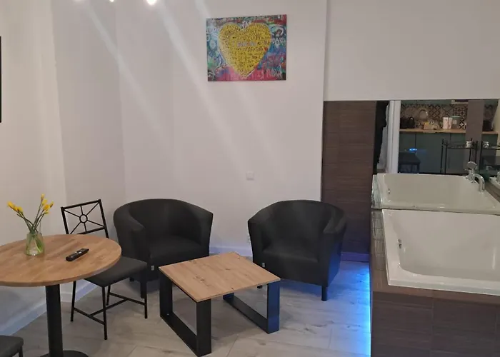 Apartamenty Centrum Z Wanna Dwuosobowa